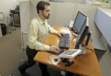 Bütün gün masa başında oturmanın kalp hastalığından ölme riskini üçte bir oranında artırabildiği saptandı.