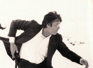 Cephanelik adeta…Alain Delon’un evinde 72 ateşli silah ve binlerce mermi ele geçirildi.