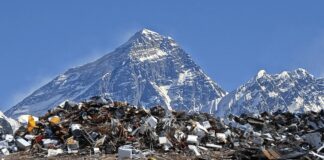 EVEREST DAĞI AÇIK UMUMİ HELAYA DÖNDÜ; KAKALAR GERİ GETİRİLECEK
