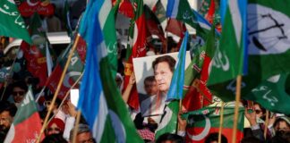 PAKİSTAN’DA EN FAZLA MİLLETVEKİLLİĞİNİ HAPİSTEKİ İMRAN HAN’IN ADAYLARI KAZANDI