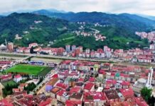 BU SEÇİMDE DE DEĞİŞMESİ BEKLENMİYOR. İLÇEYİ 150 YILDIR AYNI AİLE YÖNETİYOR