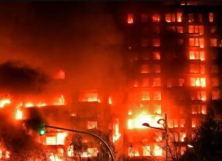 İSPANYA VALENCIA’DA APARTMAN YANGINI! 4 KİŞİ ÖLDÜ 15 KİŞİ KAYIP