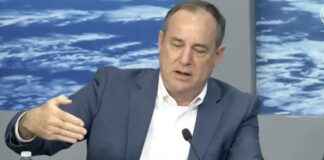 DİK DURMUYOR YAN YATTIĞI ORTAYA ÇIKTI