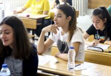 Milli Eğitim Bakanlığı: Ortaöğretimde öğrenciler en az 40 saatlik sosyal sorumluluk faaliyetlerini yerine getirecek.