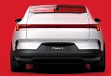 Arka camı olmayan ilk araba İngiltere yollarına çıkmaya hazırlanıyor.