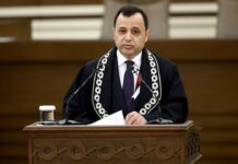 Zühtü Arslan: AYM kararlarının uygulanması bir anayasal zorunluluktur.