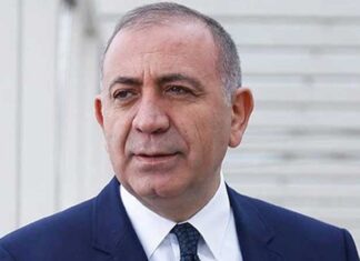 CHP İstanbul eski Milletvekili Gürsel Tekin, CHP’den istifa ettiğini açıkladı.
