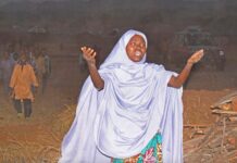 NİJERYA KAÇIRILAN 287 ÇOCUĞU ARIYOR