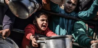 ÇOCUKLAR AÇLIKTAN ÖLÜNCE, YENİ YARDIM GÜZERGAHI AKIL EDİLDİ. İSRAİL’DEN YOLA ÇIKAN YARDIM GAZZE’YE ULAŞTI.