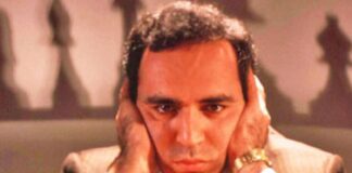 Kasparov terörist listesinde!