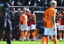 Yedi gollü maçta Galatasaray Kasımpaşa deplasmanında son dakikada galip geldi
