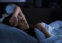 Araştırma: Huzursuz bir uyku 10 yıl daha yaşlı hissetmeye neden oluyor