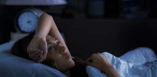 Araştırma: Huzursuz bir uyku 10 yıl daha yaşlı hissetmeye neden oluyor