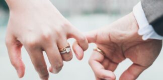 ALYANSI SAĞ ELDEN SOL ELE GEÇİRMENİN BEDELİ EN DÜŞÜK 500 BİN LİRA!