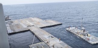 GAZZE SAHİLİNE YARDIMLAR İÇİN PORTATİF LİMAN İNŞA EDİLİYOR