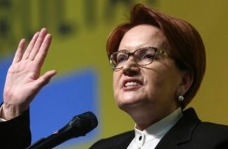YEREL SEÇİM TSUNAMİSİ DEVAM EDİYOR… MERAL AKŞENER : “KURULTAYDA ADAY OLMAYACAĞIM”
