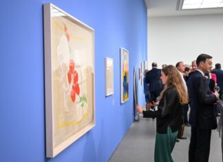 Alman sanat müzesi, kendi tablolarından birini gizlice sergileyen çalışanını kovdu