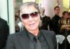 Dünyaca ünlü İtalyan moda tasarımcısı Roberto Cavalli, 83 yaşında yaşamını yitirdi.