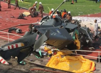Malezya: İki askeri helikopter havada çarpıştı: 10 kişi hayatını kaybetti