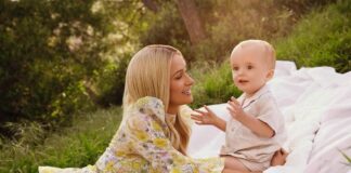 Paris Hilton, sosyal medyadan uzak tuttuğu 5 aylık bebeğinin ilk fotoğraflarını paylaştı.