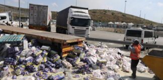 İSRAİLLİLER GAZZE’YE GİDEN YARDIM KONVOYUNA SALDIRDI