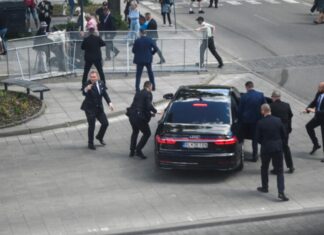 SLOVAKYA BAŞBAKANI SİLAHLI SALDIRIYA UĞRADI