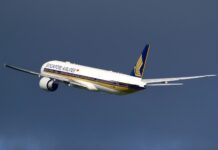 Havada Sert Türbülans. 1 Yolcu Öldü 30 Yolcu Yaralandı.