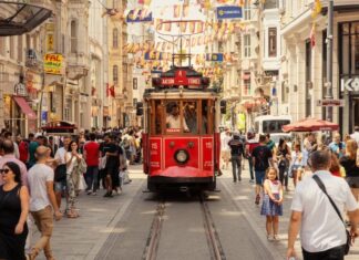 Taksim Esnaf Girişimi’nden 11 Mayıs Cumartesi etkinlik: Dans, müzik, tiyatro…