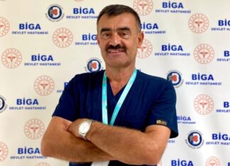 Çanakkale’nin tanınmış nöroloji uzmanı Bahri Demirkan, hayatını kaybetti.