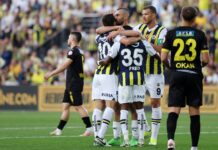 Fenerbahçe, İstanbulspor’u 6-0 mağlup ederek puanını 99’a yükseltti sezonu ikinci sırada tamamladı.