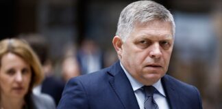 SUİKAST GİRİŞİMİNDE AĞIR YARALANAN SLOVAKYA BAŞBAKANI’NIN DURUMU CİDDİYETİNİ KORUYOR