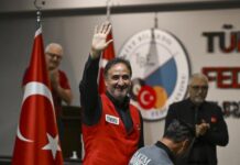 Dünya Artistik Bilardo Şampiyonası’ndaki Türk finalinde şampiyon Hacı Arap Yaman