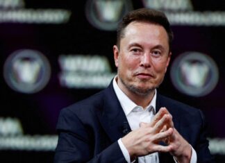 Tesla Hissedarları Patronun 56 Milyarlık Maaş Paketini Onayladı