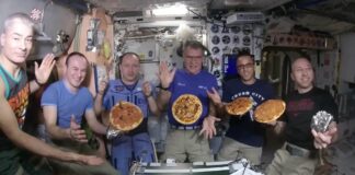 📽️Ay’da ne yiyeceğiz? Menüde ‘havadan yapılmış makarna’ var