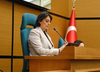 Üsküdar Belediyesi, 30 taşınmazı vakıf ve derneklerden geri aldı