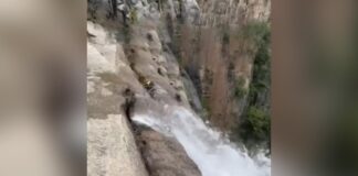 📽️ Çi̇n’i̇n en yüksek şelalesi̇ne borudan su veri̇ldi̇ği̇ ortaya çıktı