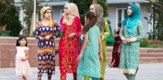 Nüfusunun yüzde 98’i Müslüman olan Tacikistan’da başörtüsü yasaklandı