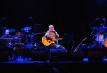 50’nci sanat yılında Bülent Ortaçgil yarın sahnede olacak