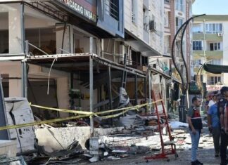 İzmir’de patlama: Can kaybı 4’e yükseldi, çok sayıda yaralı var