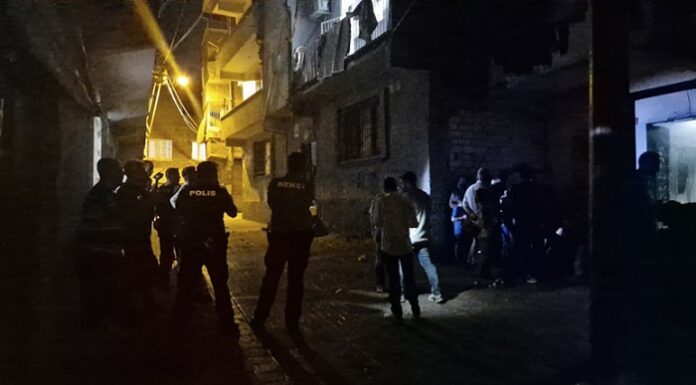 Diyarbakır’da Suriyeliler, Suriyeli akrabalarının evini kundakladı!