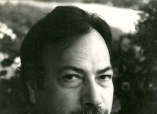 Öykü ve deneme yazarı; şair Ferit Edgü hayatını kaybetti