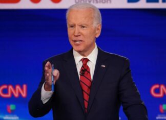 Canlı yayındaki kötü performansa rağmen Biden anketlerde Trump’la başabaş çıktı. Yine de Demokrat Parti alternatifleri değerlendiriyor.
