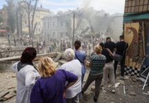 Rusya Ukrayna’ya füzelerle saldırdı en az 20 kişi öldü; çocuk hastanesine füze isabet etti