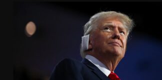 Artık resmen başkan adayı. Kendisini Hitler’e benzeten senatörü başkan yardımcısı adayı yaptı.