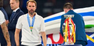 Gareth Southgate istifa etti.