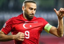 Fenerbahçe Cenk Tosun ile prensipte anlaşma sağladı.