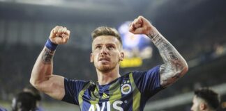 Fenerbahçe’de Serdar Aziz’in yeni sezon planlamasında yer almadığı açıklandı.
