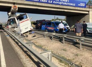 Ankara Polatlı’da yolcu otobüsü kaza yaptı: 9 ölü, 26 yaralı