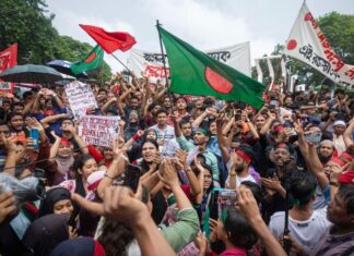 Bangladeş’te Başbakan Sheikh Hasina istifa ederek ülkeden ayrıldı.