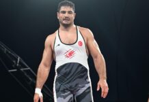 Milli güreşçimiz Taha Akgül’den bronz madalya